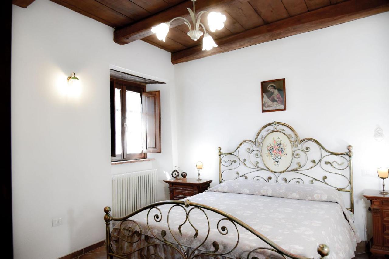 Agriturismo Castello Delle Fornaci - Private Jacuzzi アルチドッソ エクステリア 写真