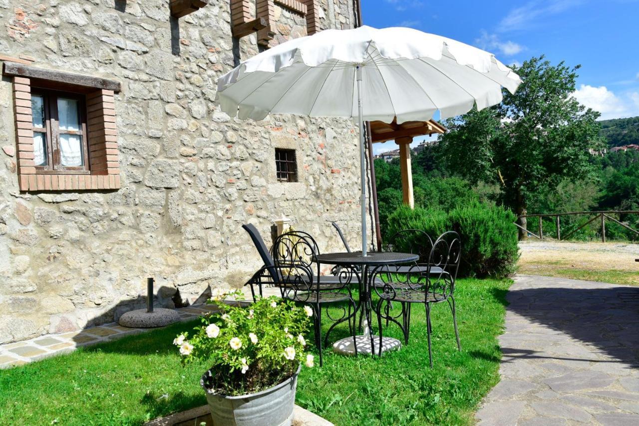 Agriturismo Castello Delle Fornaci - Private Jacuzzi アルチドッソ エクステリア 写真