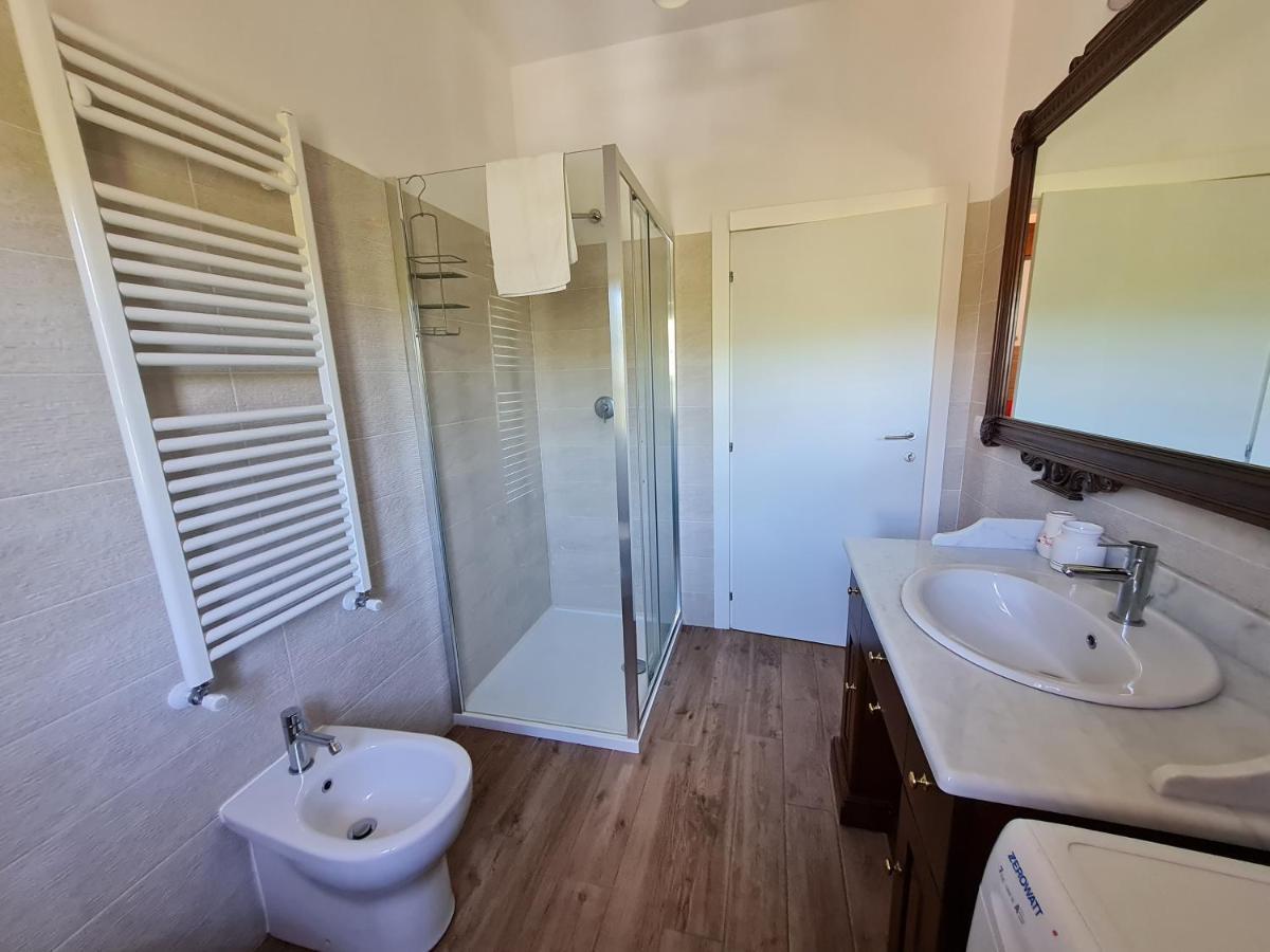 Agriturismo Castello Delle Fornaci - Private Jacuzzi アルチドッソ エクステリア 写真